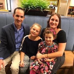 Meet your Posher, Abigail